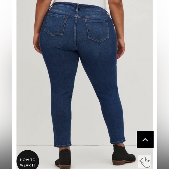 Torrid Boyfriend Mid Rise Stretch Jeans - Picture 2 of 9